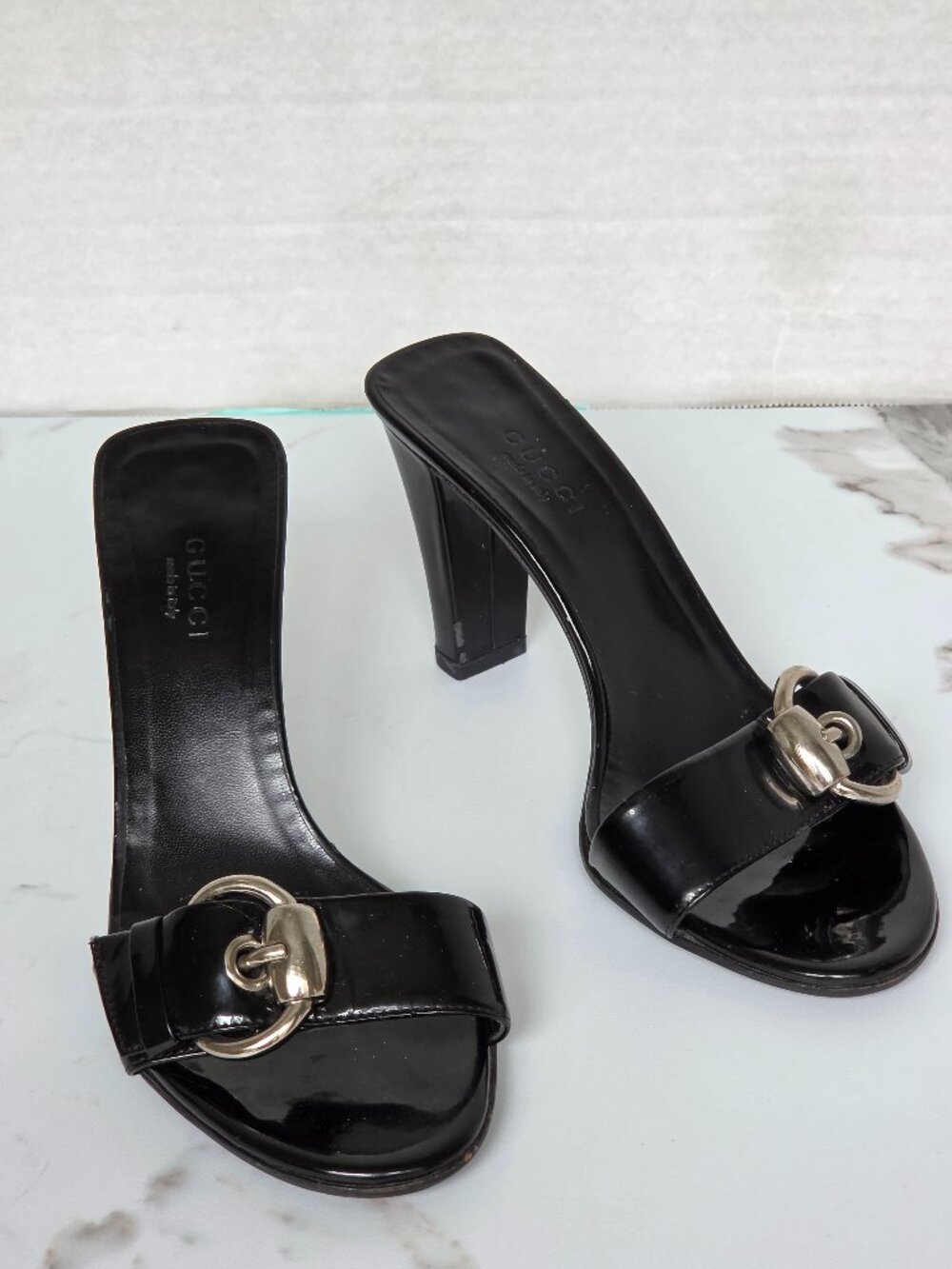 Gucci Black Patent Leather Horsebit Buckle Y2K Heeled Slide Sandals Mules Sz 35C